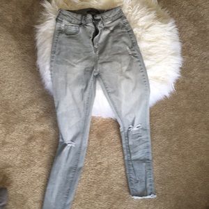 Grey Ripped at the knees Jeans